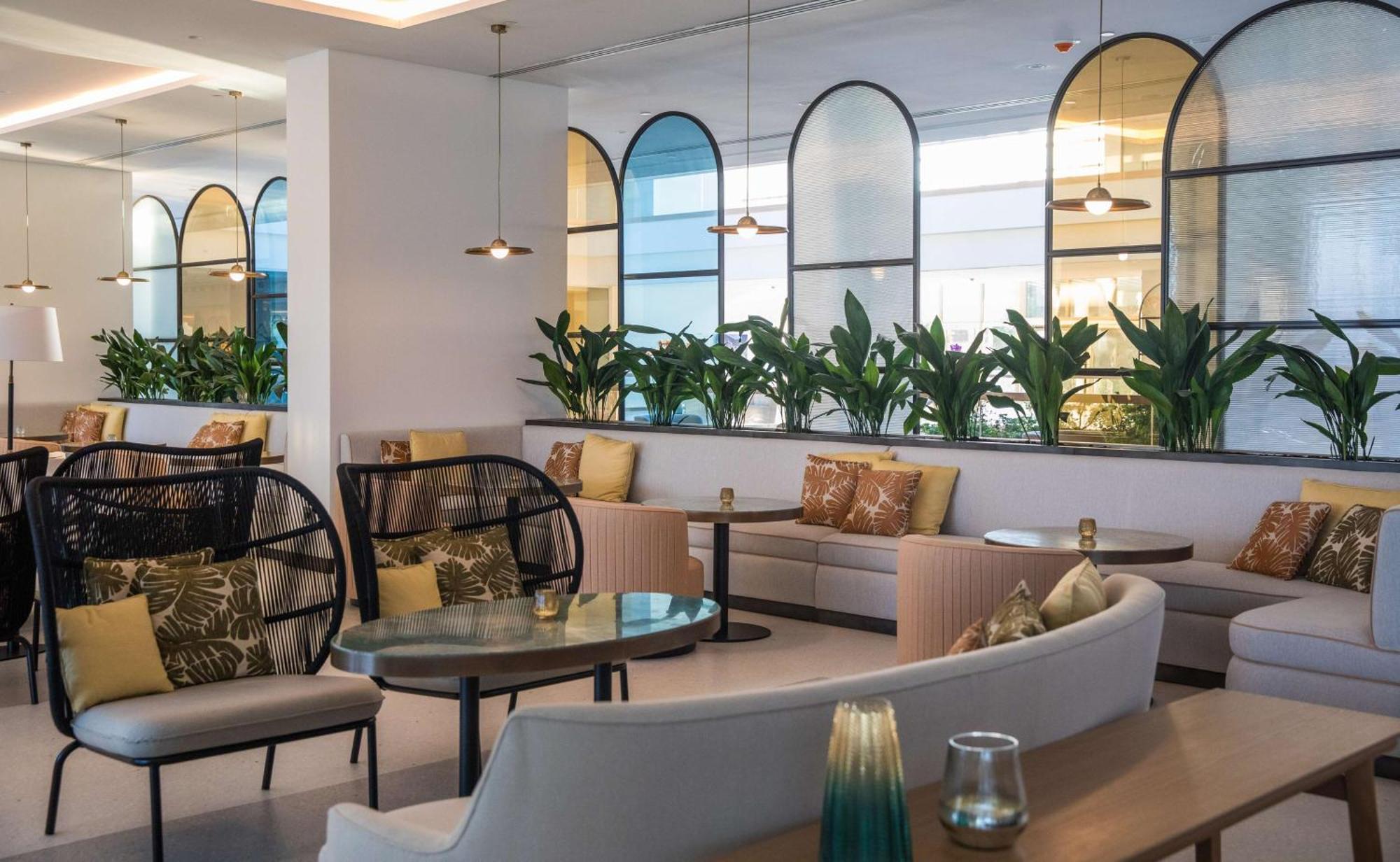 فندق ريكسوس بريميوم دبروفينك دوبروفينك المظهر الخارجي الصورة The lounge at the airport